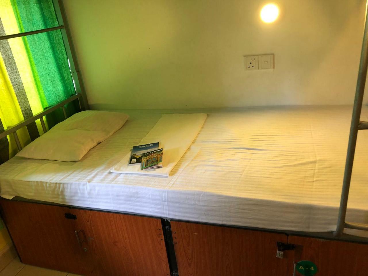 Hostel Republic At Galle Face Kolombo Exteriér fotografie